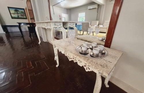 Mucum Casa | Casarão na rota do Cristo Protetor