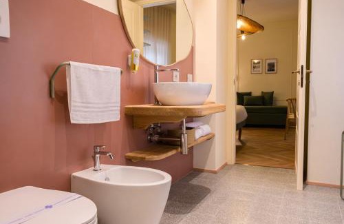Foligno Casa | Casaretti Affittacamere - In centro a Foligno, con parcheggio e ampio bagno in camera