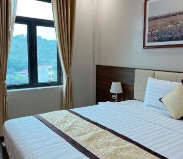 Hoa Lu Hotel | Casaria Hotel