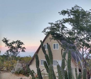 El Sargento Casa | Casas Culebra 1, Cabaña desierto