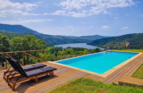 Castelo de Paiva Casa | Casas de Gondarem by the Douro Valley