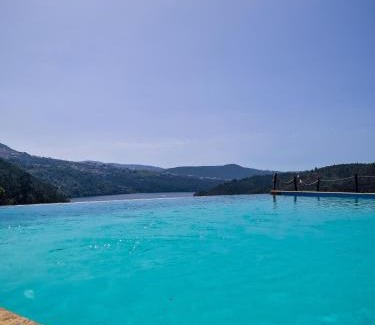 Castelo de Paiva Casa | Casas de Gondarem by the Douro Valley