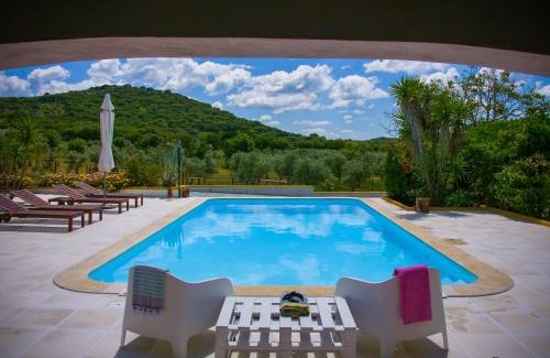 Evoramonte Casa | Casas de Santa Rita