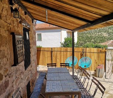 Ablanque Apartamento | Casas del Alto Tajo - La Casa Roja