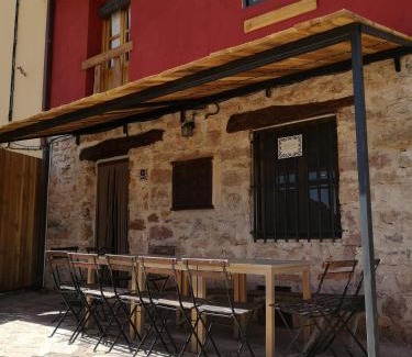 Ablanque Apartamento | Casas del Alto Tajo - La Casa Roja