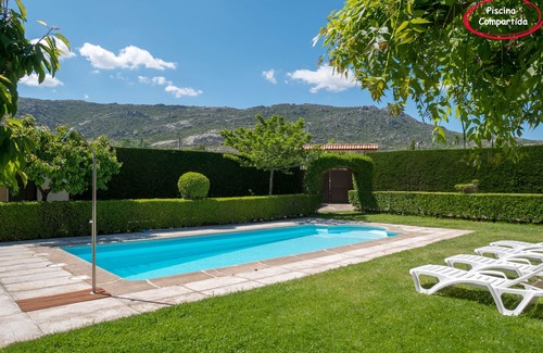 Solosancho Cabaña | EL BERRUECO - Casa Rural con Jacuzzi para parejas