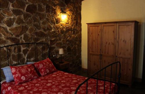 Fuentes de León Casa | Casas Rurales Las Cuevas El Rincón