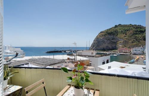 Sant'Angelo Casa | Casatullio - Sant'Angelo d'Ischia