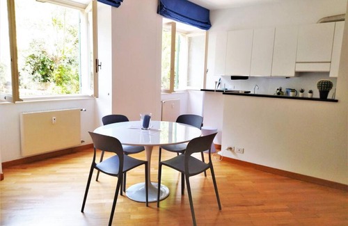 Nervi Apartamento | CasaViva - Beautiful Bilo with shared pool in Genova Nervi