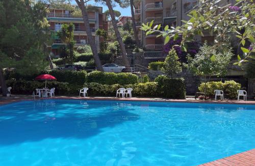 Camogli Apartamento | CasaViva - Good Vibe Bilo in Camogli with Shared Pool