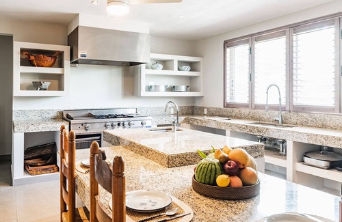 Punta Cancún Villa | CasaZul - Luxury beachfront living Cancun for up to 30 guests