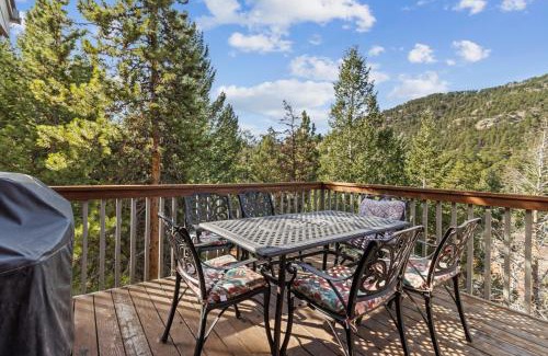 Aspen Brook Casa | Cascade Mountain Home by Estes Park Homes home