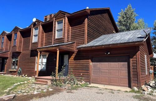 Crested Butte South Casa | Cascadilla Chalet- Private Hot Tub and pet friendly