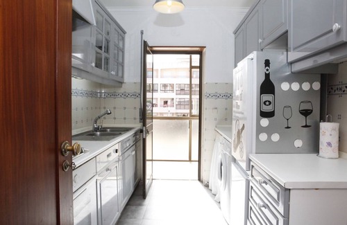 Cascais Apartamento | Cascais Guias Gorgeous & Spacious