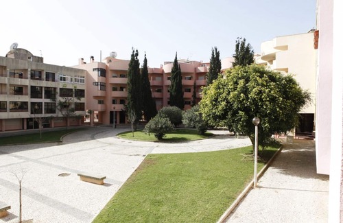 Cascais Apartamento | Cascais Guias Gorgeous & Spacious
