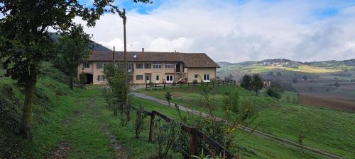 Cardona Casa | Cascina Fazioli B&B