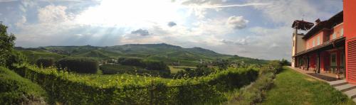 Barolo Casa | Cascina Pugnane