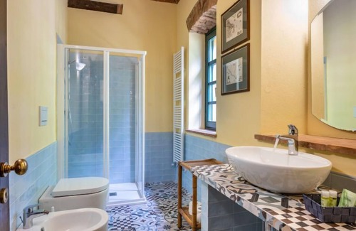 Vigliano d'Asti Casa | Casa de vacaciones Cascina Virginia en Vigliano d'Asti - 18 personas, 5 dormitorios
