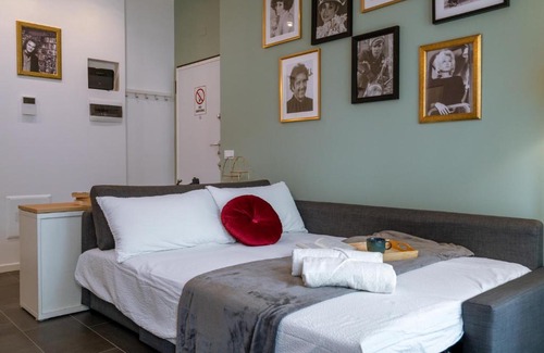 Cernusco sul Naviglio Apartamento | Case Ospitali - Casa Cinema, bilocale a 100 mt dalla metro per 5 - NO LIFT