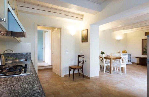 Castel di Mezzo Apartamento | CASO SAN BARTOLO: en un área natural protegida junto al mar, con fantásticas vistas.