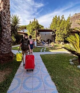 Panza Apartamento | Case Vacanze Le Buganville