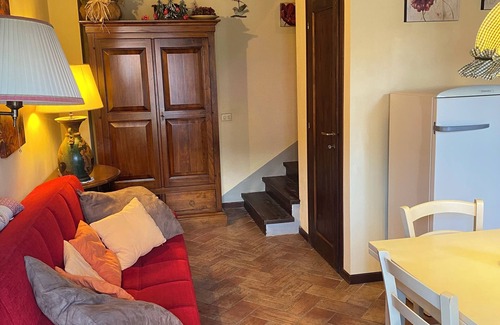 Montaione Apartamento | Casetta le sorgenti apartment in the hills in the heart of Tuscany