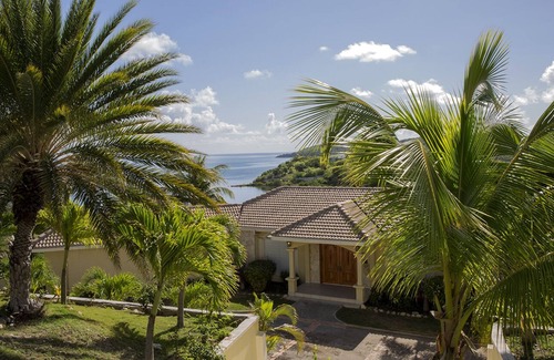 Freetown Villa | Villa de cachemir en la bahía de Brown