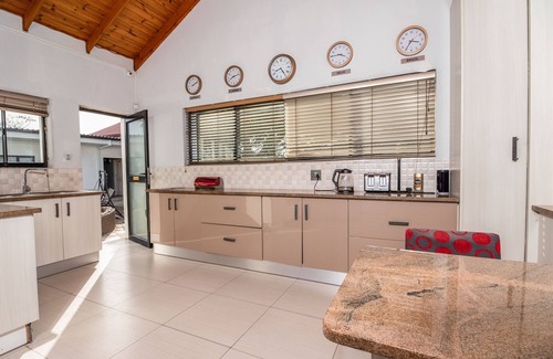Port Elizabeth Casa | Cashmere Suites
