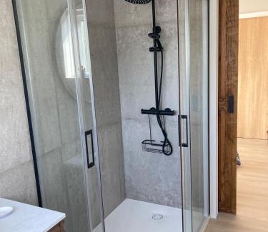 Ferrol Casa | Casiña Branca de A Cabana, Ferrol