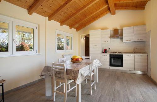 Lurate Caccivio Casa | Casina Bianca