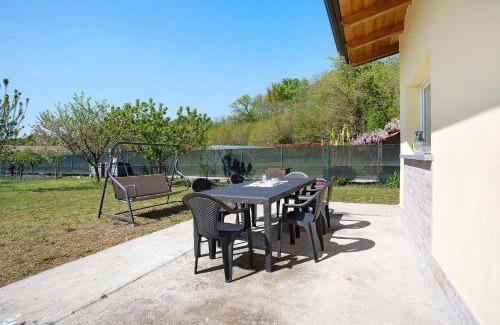 Lurate Caccivio Casa | Casina Bianca