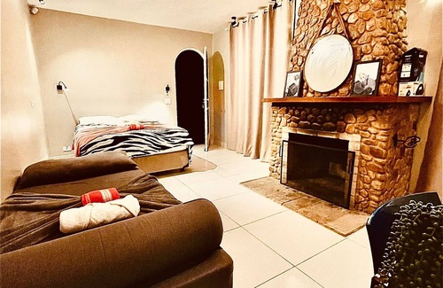 Jardim Nova Suica Hotel | Casinha Amarela