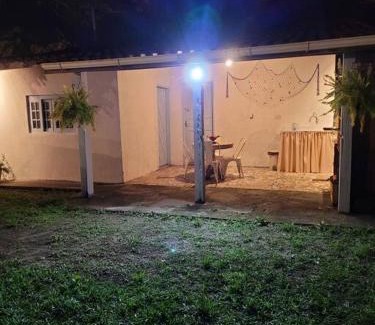 Centro Casa | Casinha Grão de Areia de frente para o mar