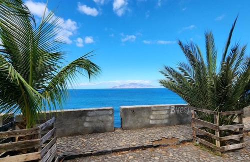 Sao Filipe Casa | Casinha Nova - Casa entera con vista a la ciudad y al mar en Sao Filipe