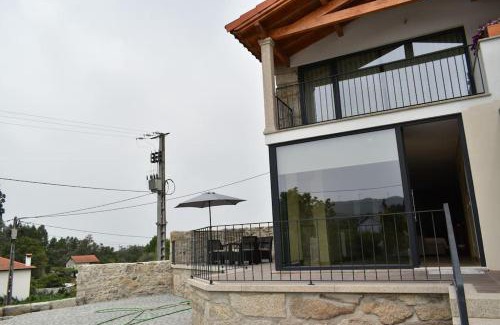 Meada Casa | Casinhas da eira caramulo turismo rural