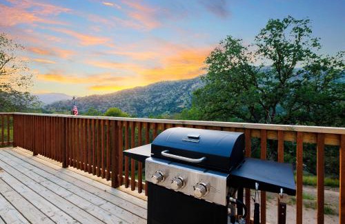 Three Rivers Casa | Casita 3 Rios Secluded Mountain Top Home Minutes to Sequoias & Kings Canyon