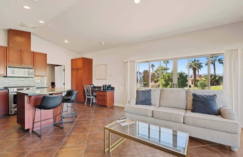 Coachella Casa | Casita 44463 – RV Resort Stay for 2