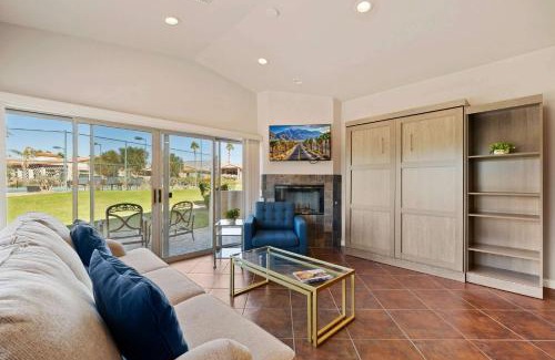 Coachella Casa | Casita 44463 - RV Resort Stay for 2