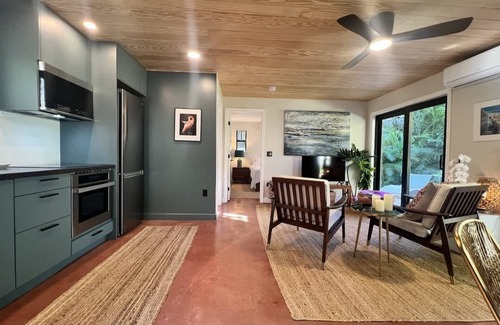 Flamingo Parks Cabaña | Casita Atala - Nestle into a Tropical Designer Retreat with Shared Pool