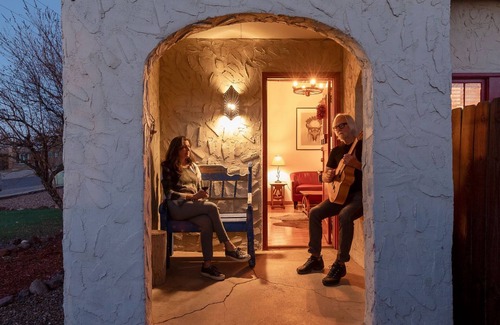 Alpine Cabaña | Casita Bonita~ your home away from from home in Big Bend
