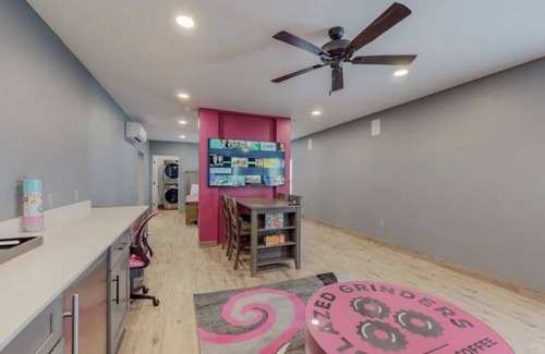 Heritage Hills Casa | Casita Container w/Hot tub & King Bed