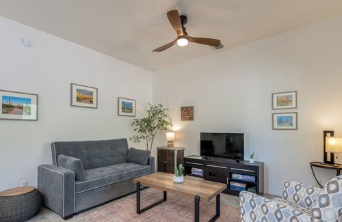 Rancho Sierra Cabaña | Casita Del Sahuaro - Cottage in the Cactus Forest - Near Saguaro National Park