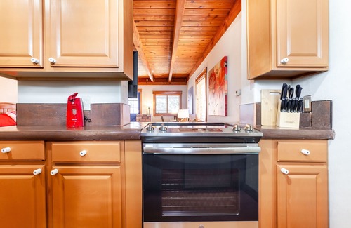 Tucson Cabaña | Casita Del Sol Charming Private Studio Studio Bedroom Cabin by RedAwning
