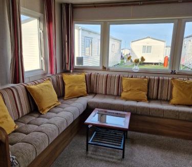 Whitley Bay Otro | Casita Feliz