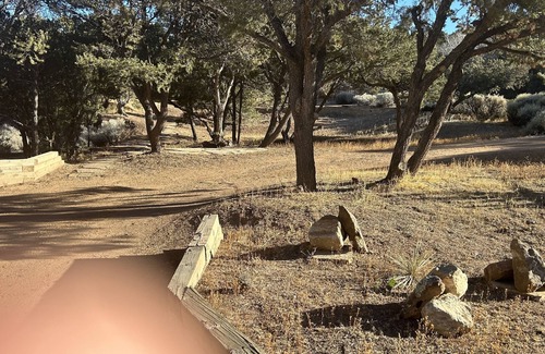 Northeast Santa Fe Cabaña | Casita in Private Wooded Area