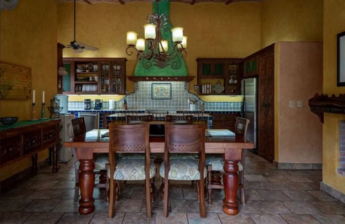 San Juan Cosala Villa | Casita on 1/2 acre of flora beauty. Two arms, , wifi, access to kitchen and TV
