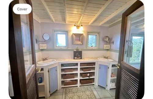 St. Thomas Hotel | Casita Orquidea