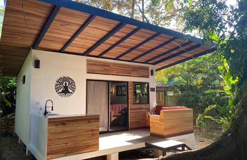 Chiguata Apartamento | Casita Samsari. In the heart of Playa Chiquita