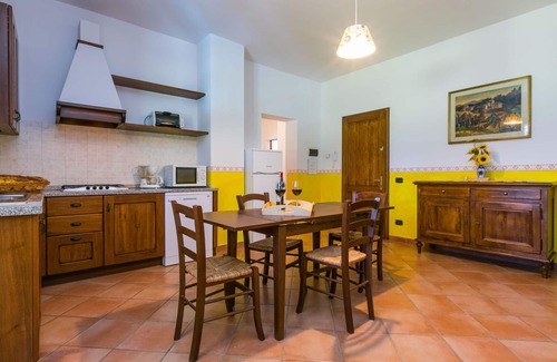 Montespertoli Apartamento | Casolare Bretulla by Interhome