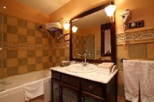 Mondéjar Hotel | Casona De Torres